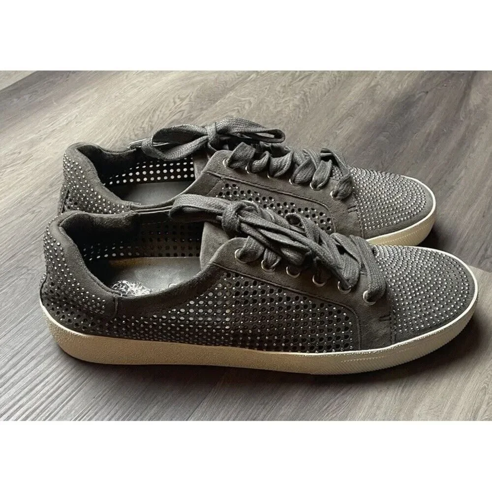 VINCE CAMUTO CHENTA WOMEN SNEAKERS FRENCH GREY COLOR SUEDE Size 8‎